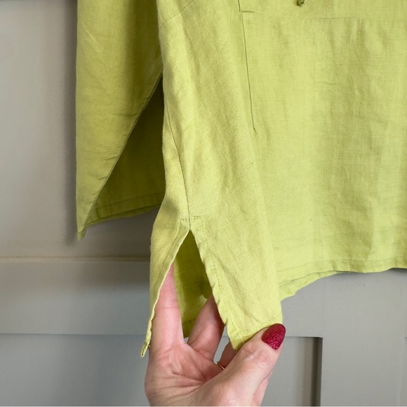 Putumayo 100% Linen Tailored V-Neck Blouse Chartreuse Women’s Size Large - Picture 4 of 11